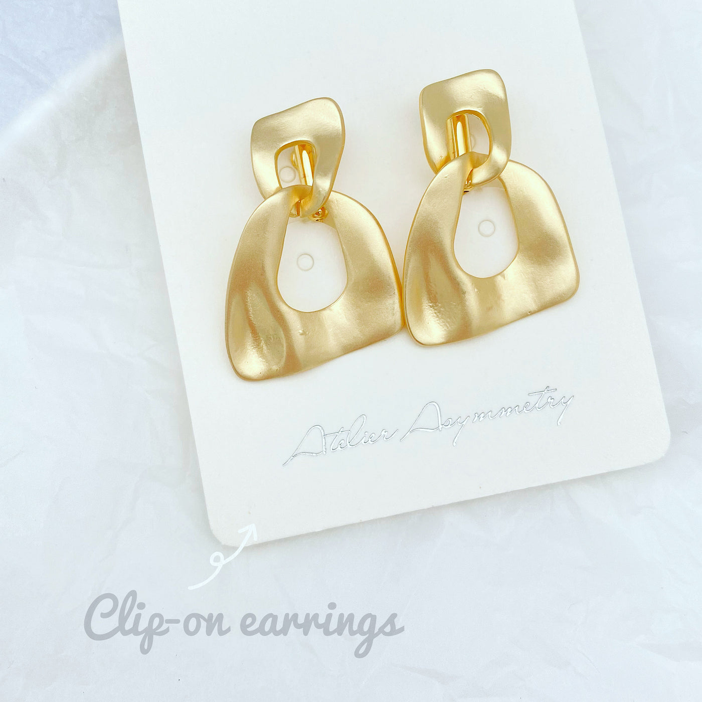 Modern Dangle Earrings in Gold