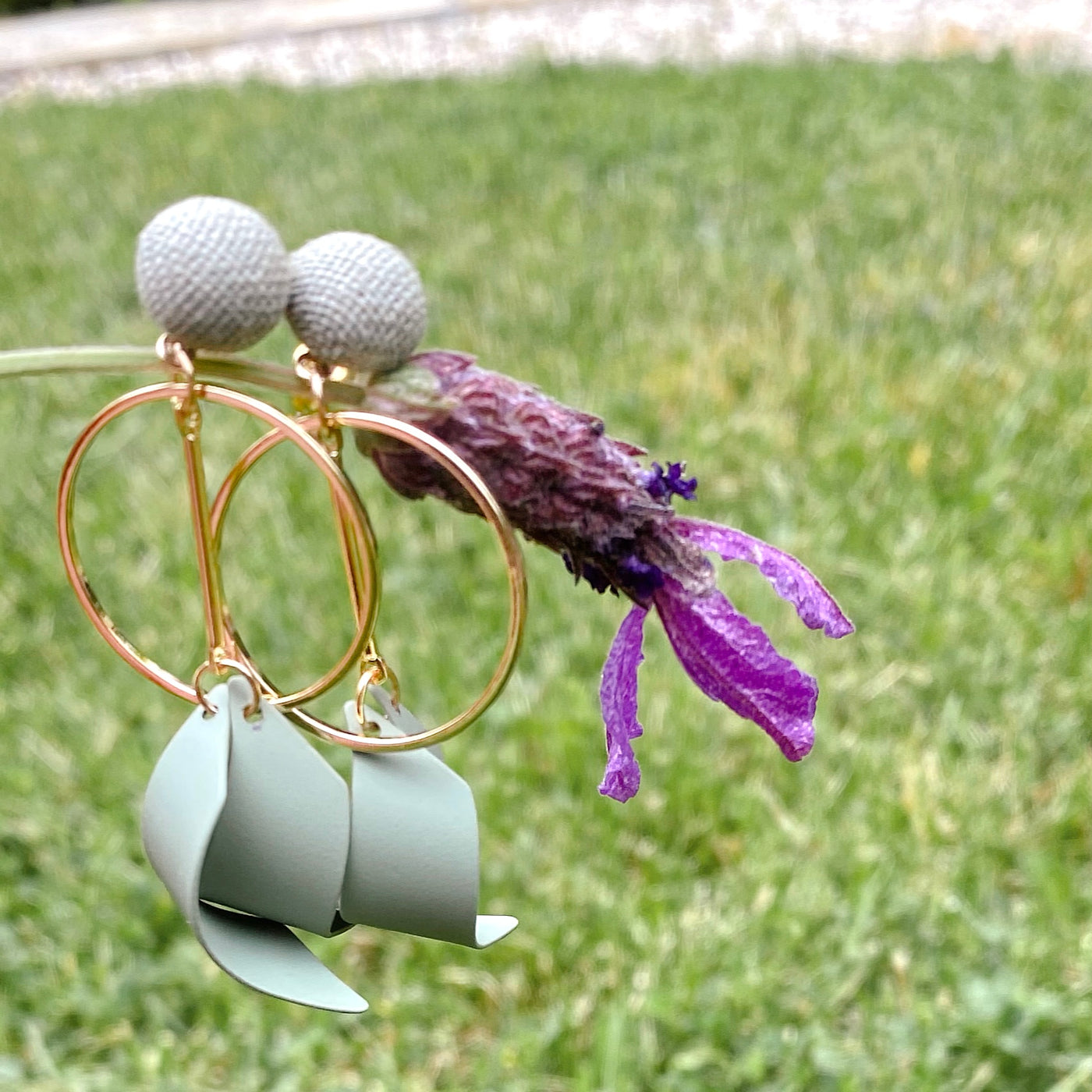 Minimalist Ribbon Dangle Earrings