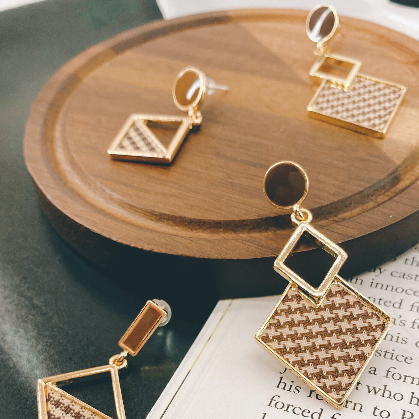Geometric Brown Checkered Dangle Earrings 