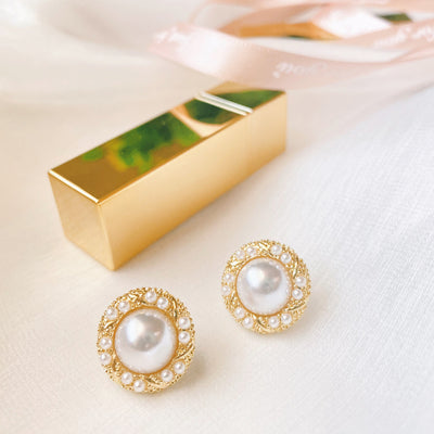 Pearl Wreath Stud Earrings 